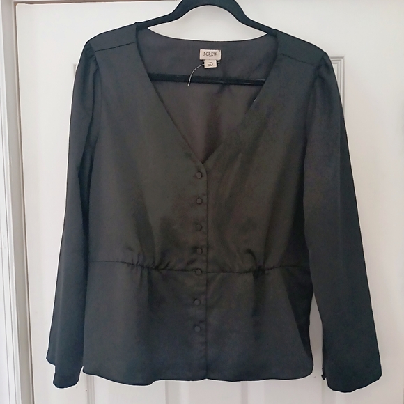 J.crew  women's Satin back crepe button-front blouse,Size 14, black - Picture 3 of 9